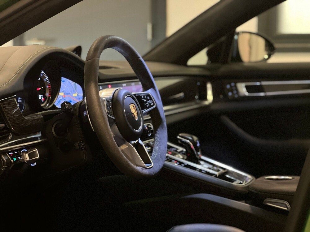 Porsche Panamera Sport Turismo GTS 4.0 V8 460PS Sport-Chrono 2019 -Orig. NL-, XJ-443-K