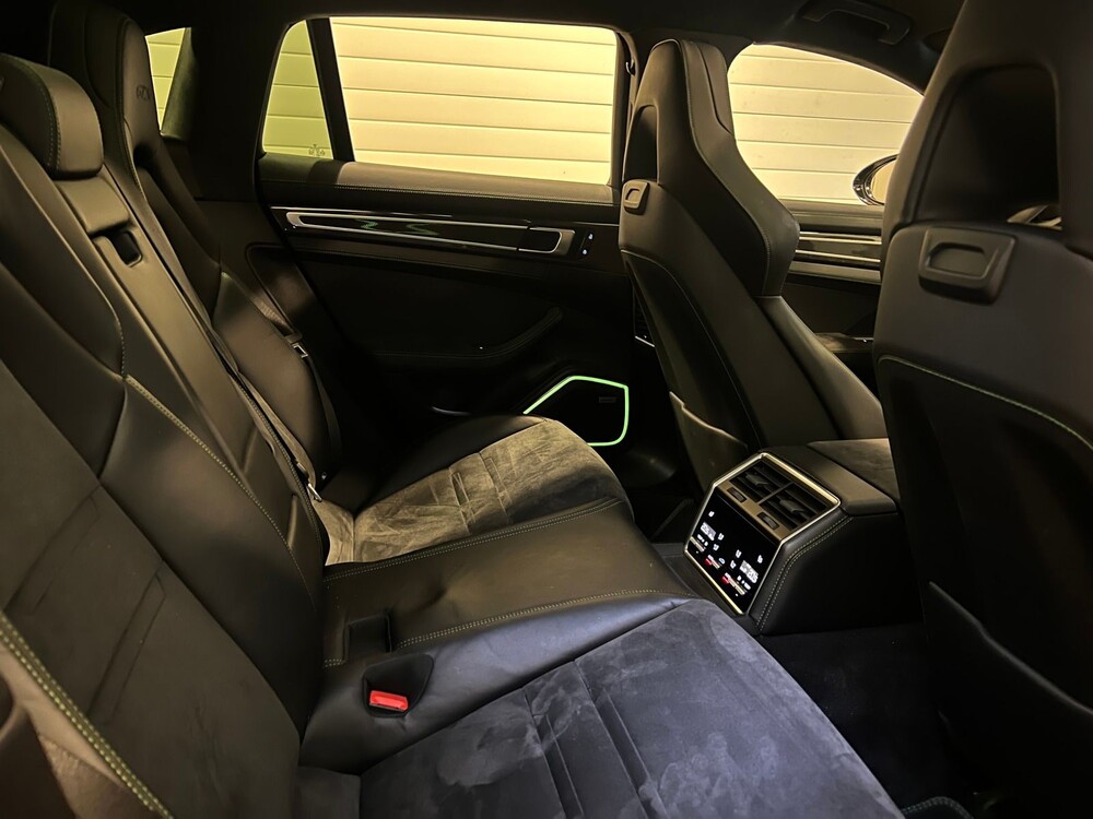 Porsche Panamera Sport Turismo GTS 4.0 V8 460PS Sport-Chrono 2019 -Orig. NL-, XJ-443-K