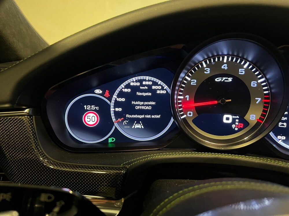 Porsche Panamera Sport Turismo GTS 4.0 V8 460PS Sport-Chrono 2019 -Orig. NL-, XJ-443-K