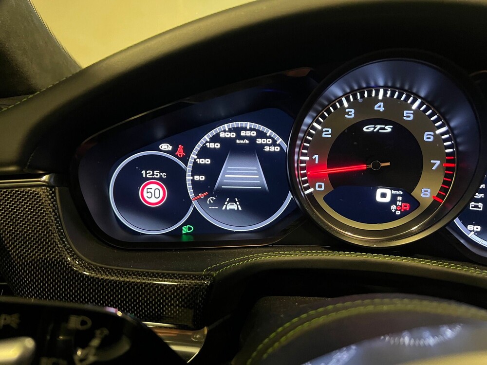 Porsche Panamera Sport Turismo GTS 4.0 V8 460PS Sport-Chrono 2019 -Orig. NL-, XJ-443-K