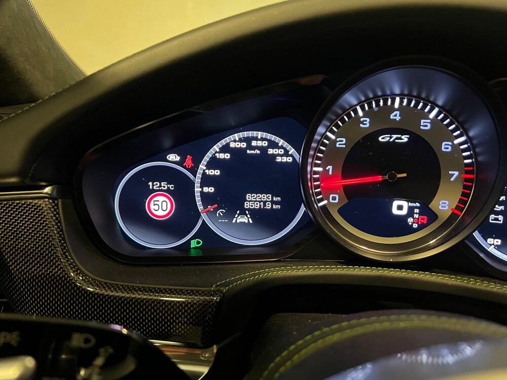 Porsche Panamera Sport Turismo GTS 4.0 V8 460PS Sport-Chrono 2019 -Orig. NL-, XJ-443-K