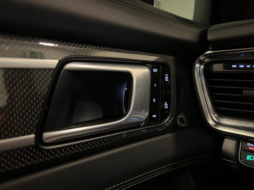 Porsche Panamera Sport Turismo GTS 4.0 V8 460PS Sport-Chrono 2019 -Orig. NL-, XJ-443-K