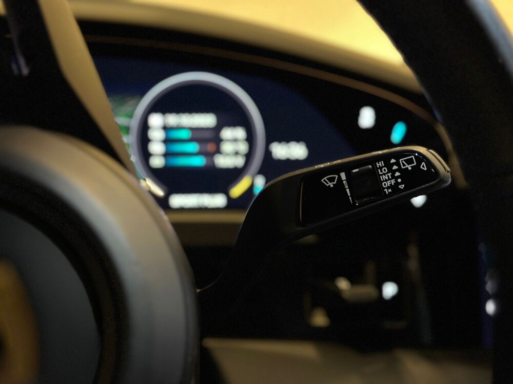 Porsche Taycan Cross Turismo 4 93kWh 381PS Sport-Chrono ORG-NL, L-175-SF