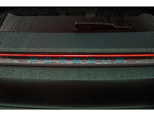 Porsche Taycan Cross Turismo 4 93kWh 381pk Sport-Chrono ORG-NL, L-175-SF