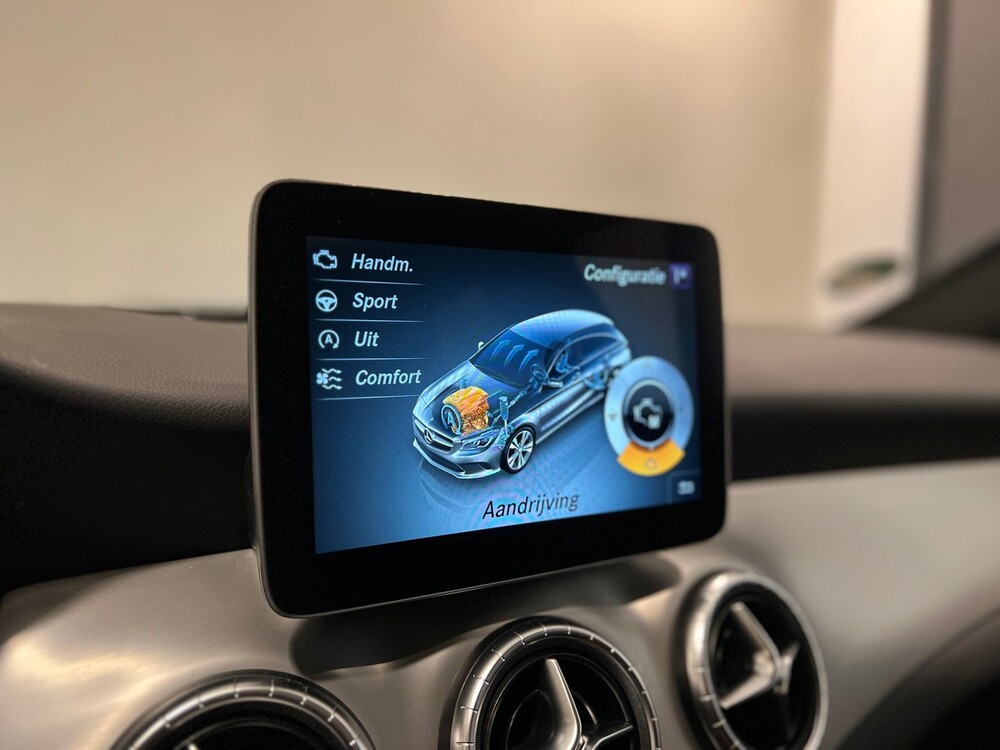 Mercedes-Benz CLA200 d AMG Shooting Brake Business Solution CLA Klasse