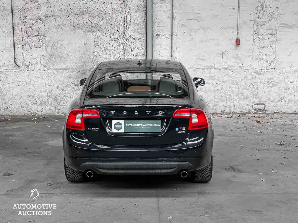 Volvo S60 3.0 T6 AWD Summum 305PS 2010 -Orig. GB-50-LTS-5-KARTON