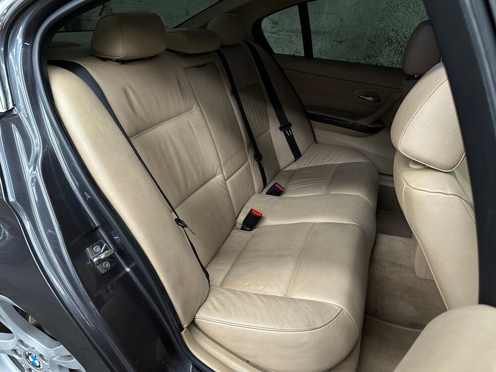 BMW 325i Dynamic Executive 218hp 2005 3 Series, 7-XFV-97