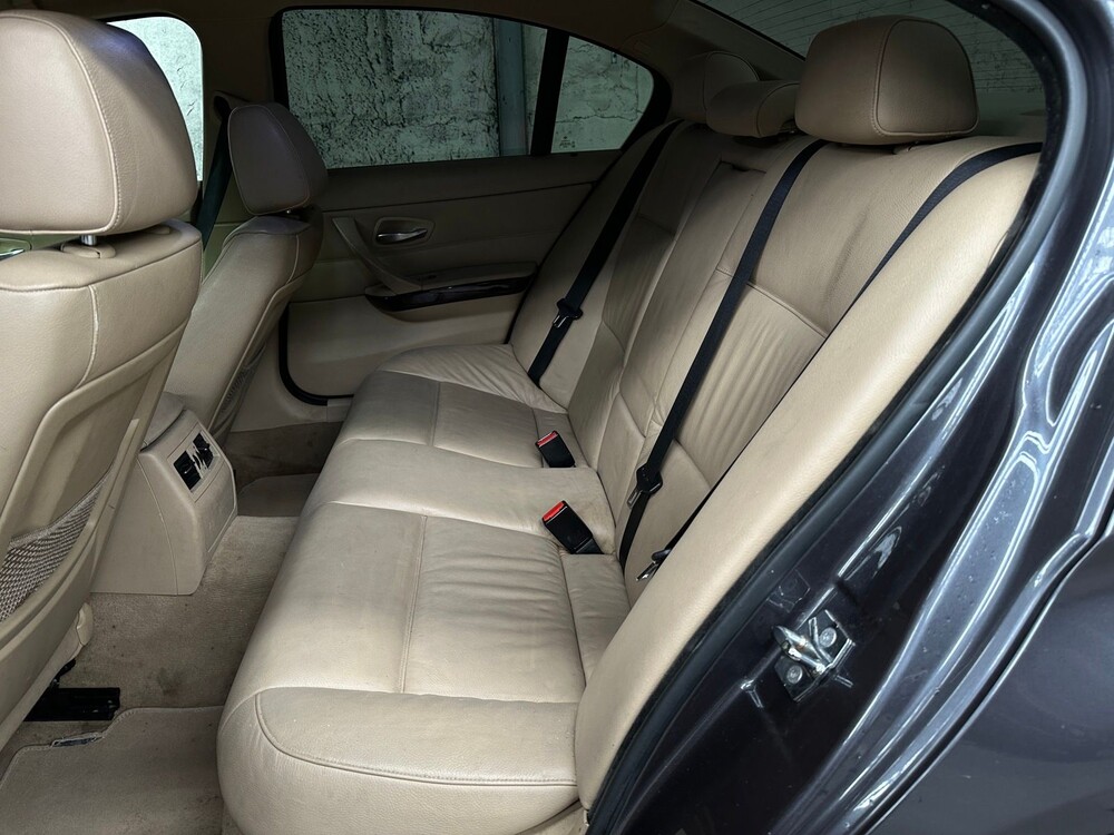 BMW 325i Dynamic Executive 218hp 2005 3 Series, 7-XFV-97