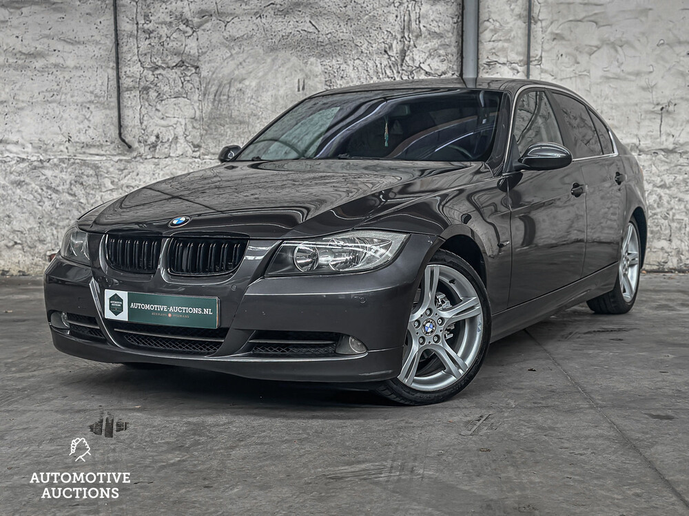 BMW 325i Dynamic Executive 218hp 2005 3 Series, 7-XFV-97