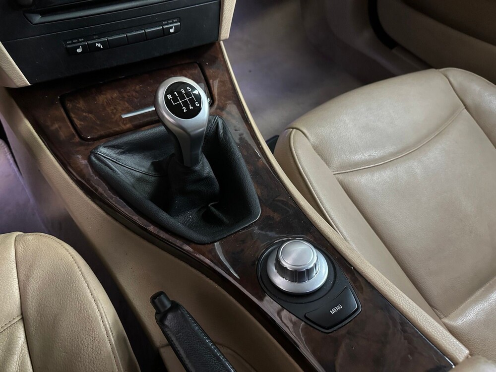 BMW 325i Dynamic Executive 218hp 2005 3 Series, 7-XFV-97