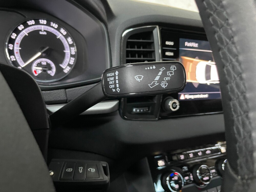 Skoda Karoq 1.5 TSI ACT Ambition Business 150PS 2019 -Orig. NL-, ZG-960-S