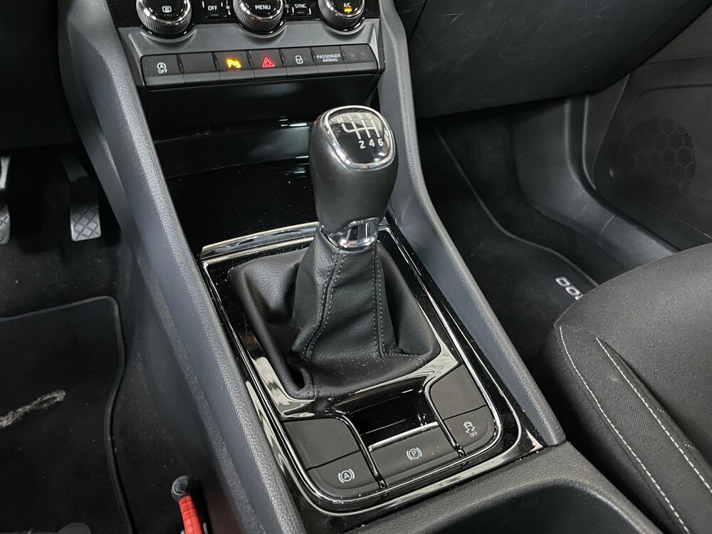 Skoda Karoq 1.5 TSI ACT Ambition Business 150PS 2019 -Orig. NL-, ZG-960-S