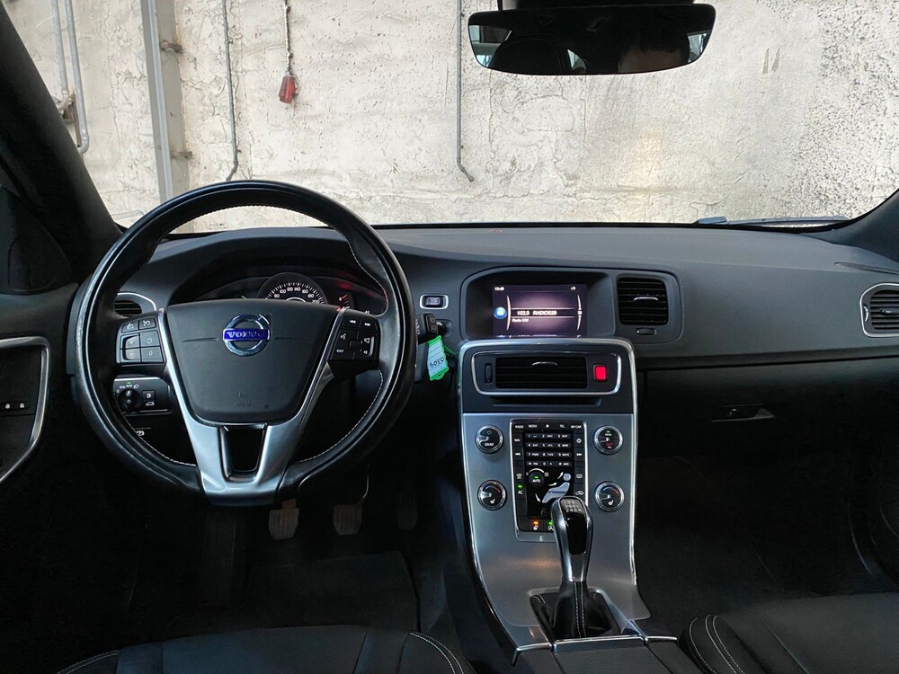Volvo V60 2.0 D2 Polar+ Dynamic 120PS 2018 -Orig. NL-, SB-091-V