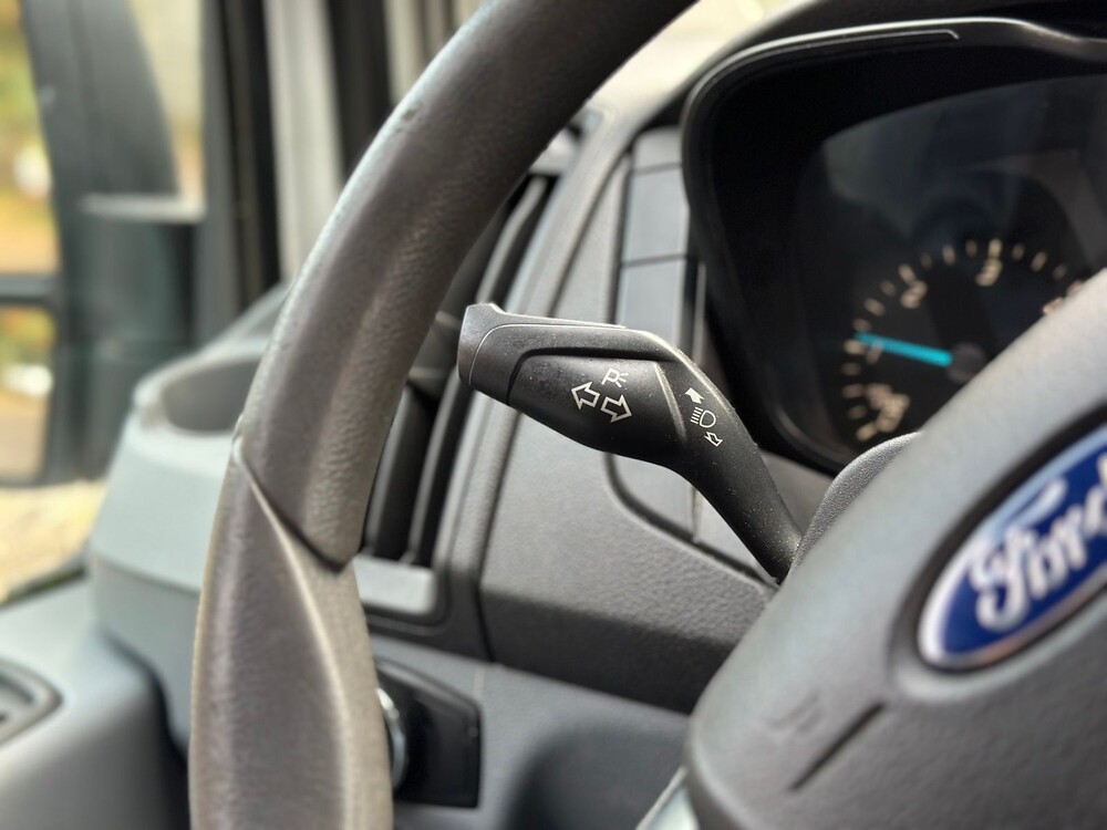 Ford Transit 350L 2.2 TDCI 125PS 2016, V-062-RG