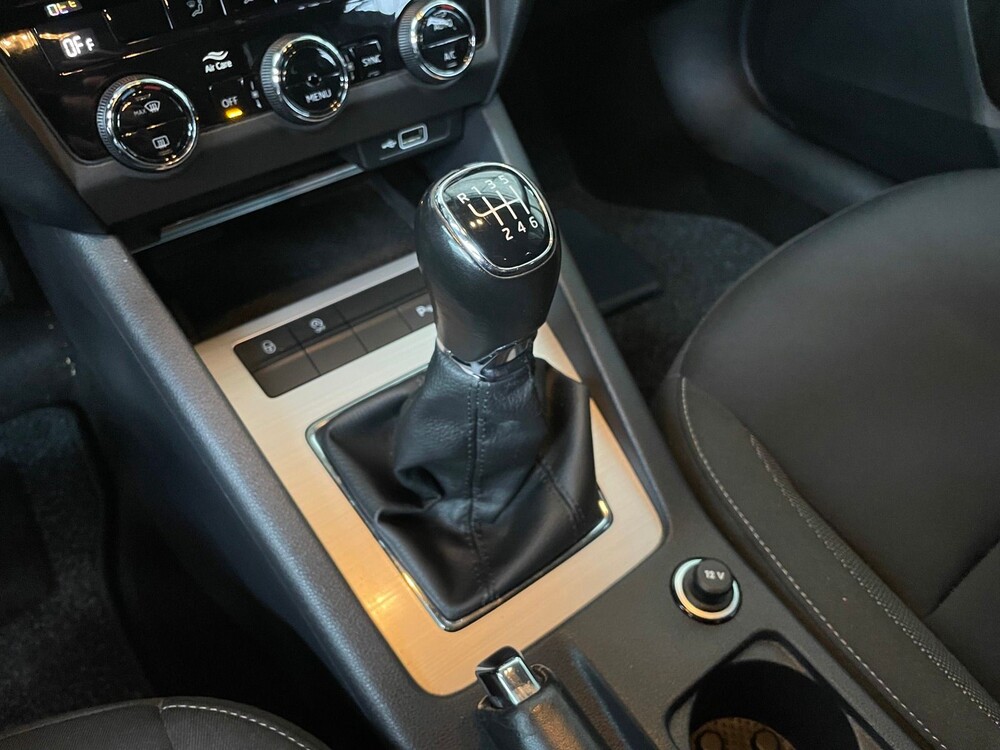 Skoda Octavia Combi 1.0 TSI Grt Amb. Bns 116PS 2019 -Orig. NL-, XR-784-V