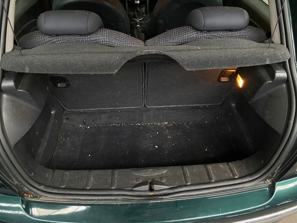 Mini Cooper 1.6 116hp 2003, 75-SFH-7