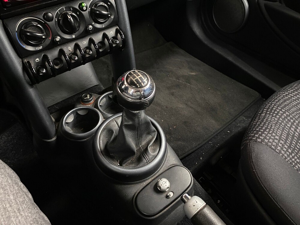 Mini Cooper 1.6 116hp 2003, 75-SFH-7