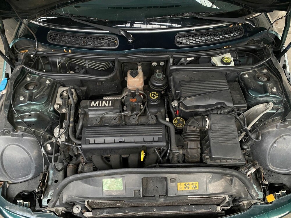 Mini Cooper 1.6 116pk 2003, 75-SFH-7