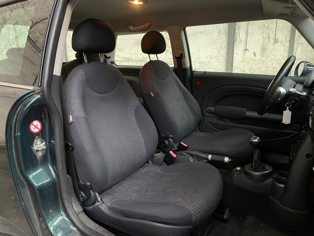 Mini Cooper 1.6 116hp 2003, 75-SFH-7