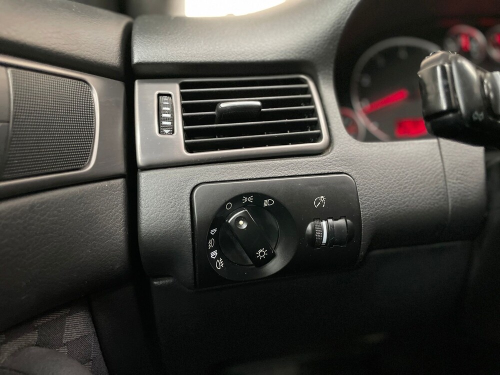 Audi A6 Avant 2.4 Exclusive MT 170PS 2002 -Orig. NL-, 04-JN-TN -Youngtimer-