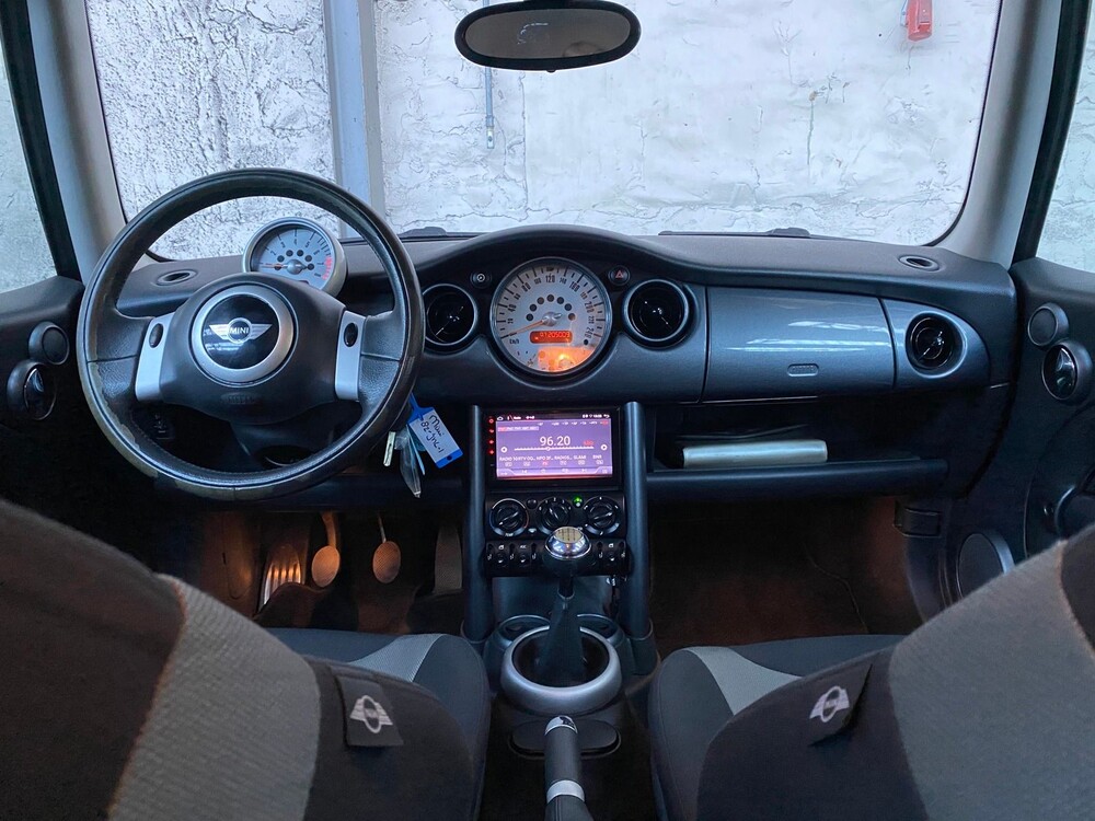 Mini Cooper S 1.6 163PS 2002, 82-JNL-1