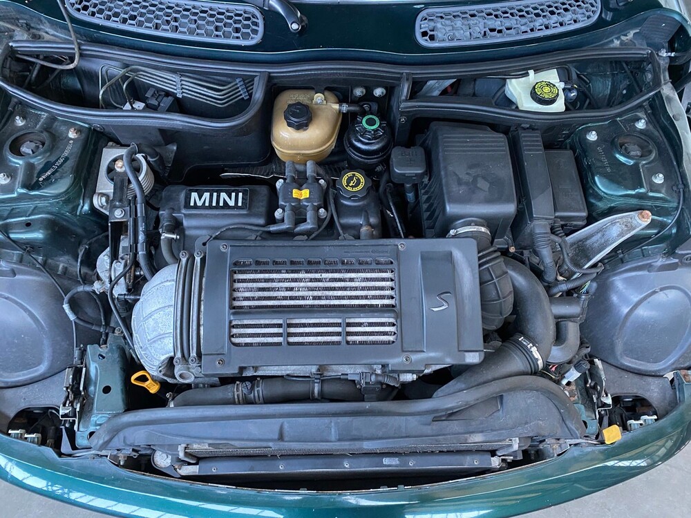 Mini Cooper S 1.6 163PS 2002, 82-JNL-1