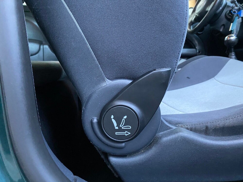 Mini Cooper S 1.6 163PS 2002, 82-JNL-1