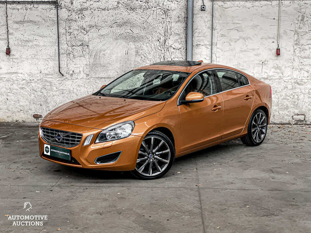 Volvo S60 2.0 T5 Summum 241PS 2012, X-014-FR