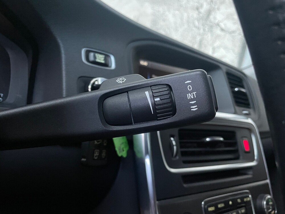 Volvo S60 2.0 T5 Summum 241PS 2012, X-014-FR