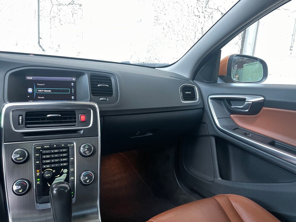 Volvo S60 2.0 T5 Summum 241PS 2012, X-014-FR