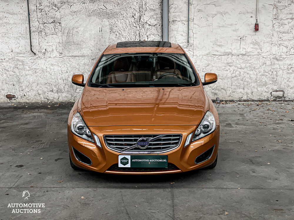 Volvo S60 2.0 T5 Summum 241PS 2012, X-014-FR