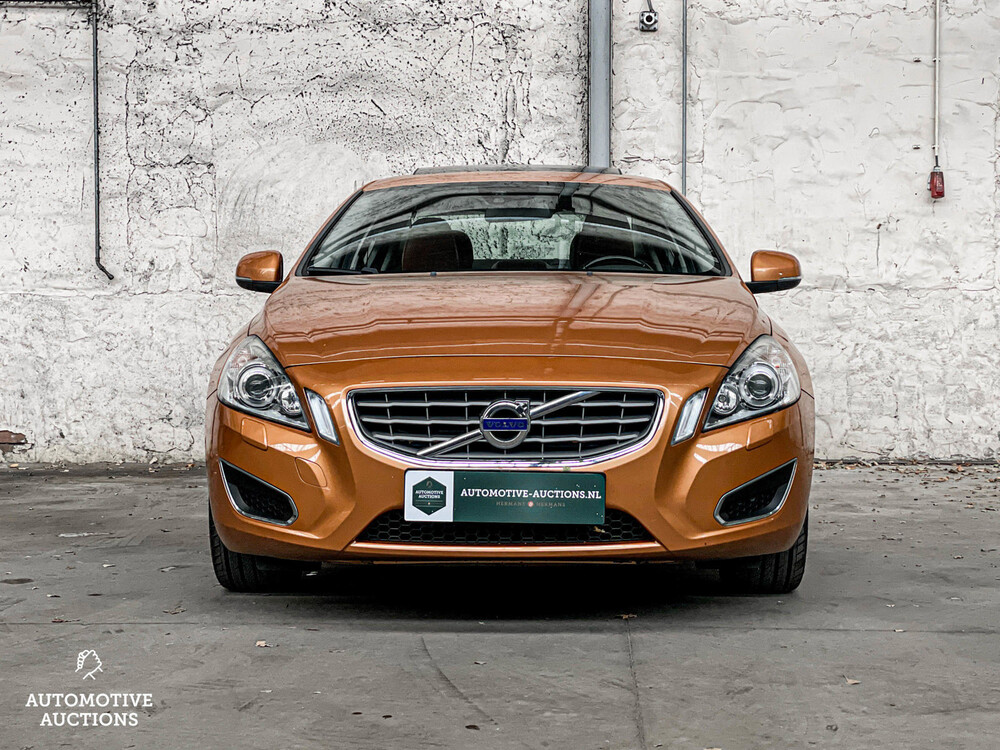 Volvo S60 2.0 T5 Summum 241PS 2012, X-014-FR