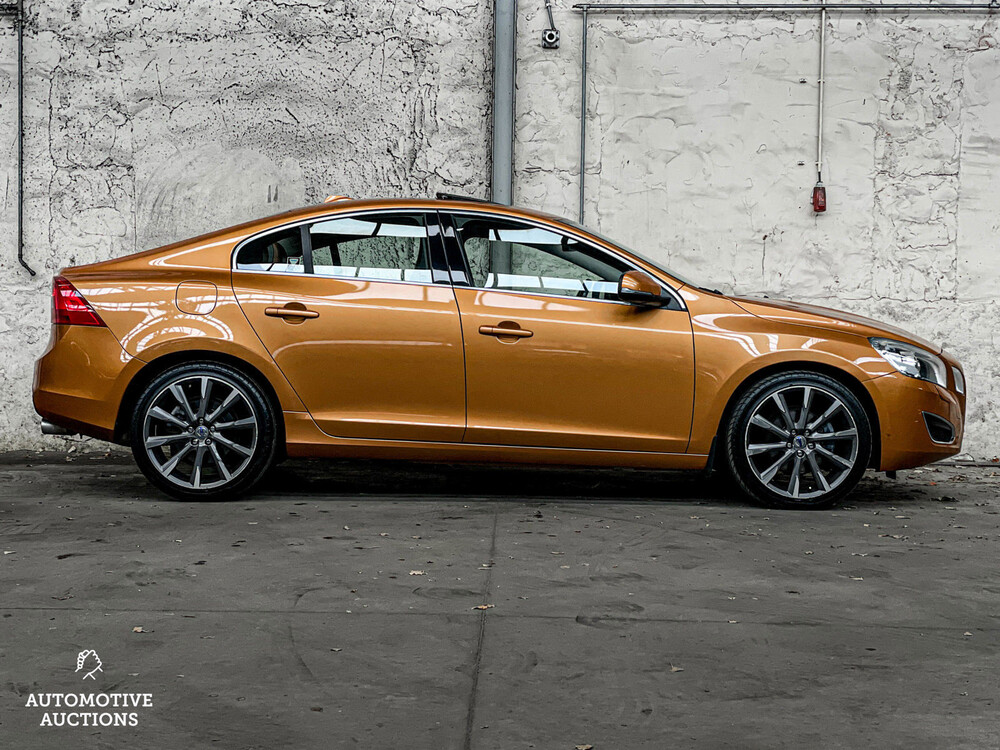 Volvo S60 2.0 T5 Summum 241PS 2012, X-014-FR