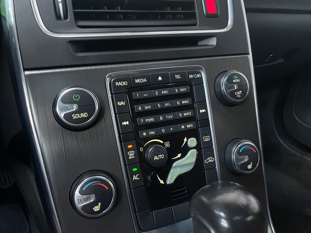 Volvo S60 2.0 T5 Summum 241PS 2012, X-014-FR