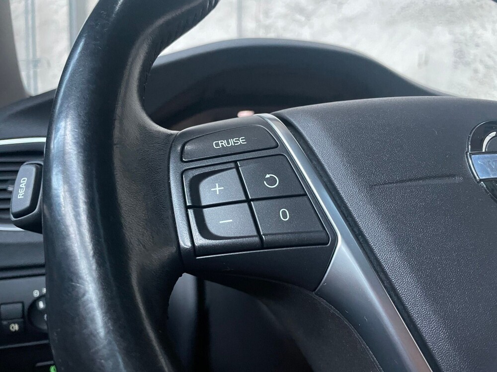 Volvo S60 2.0 T5 Summum 241PS 2012, X-014-FR