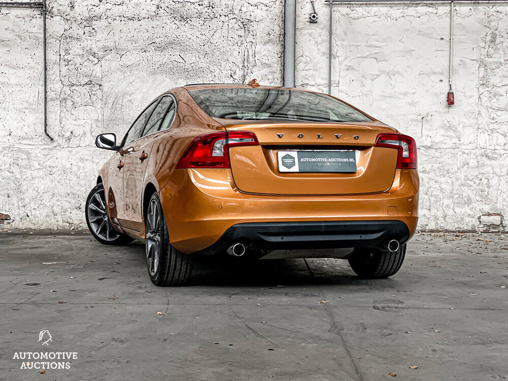 Volvo S60 2.0 T5 Summum 241PS 2012, X-014-FR