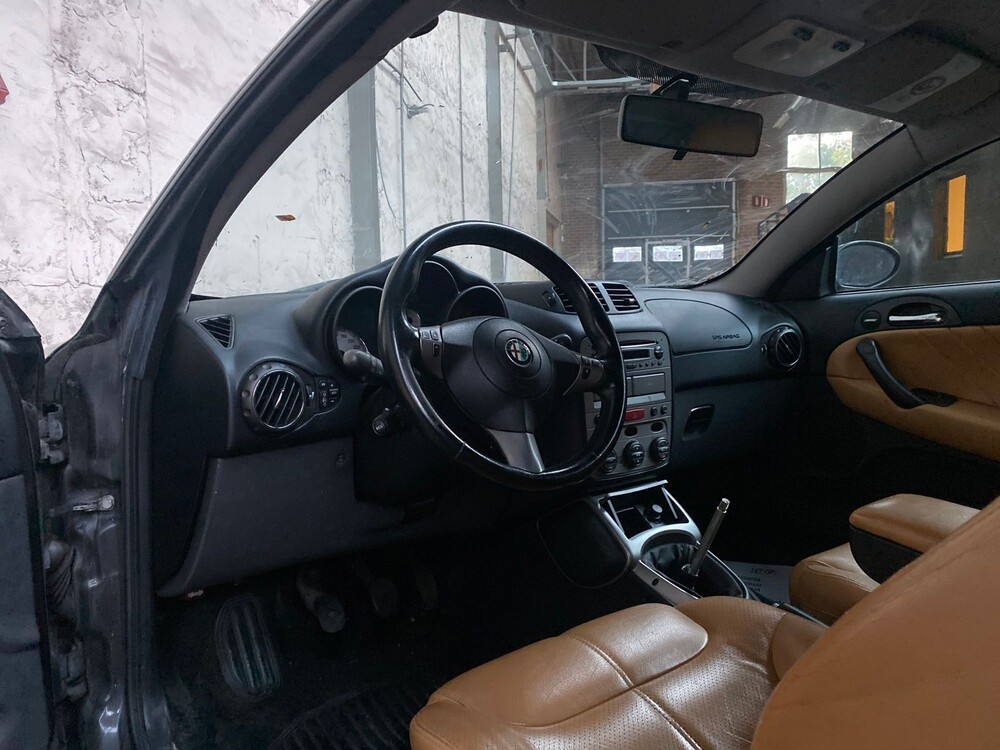 Alfa Romeo GT 2.0 JTS Distinctive 166hp 2005 -Orig. NL-, 79-RV-LJ