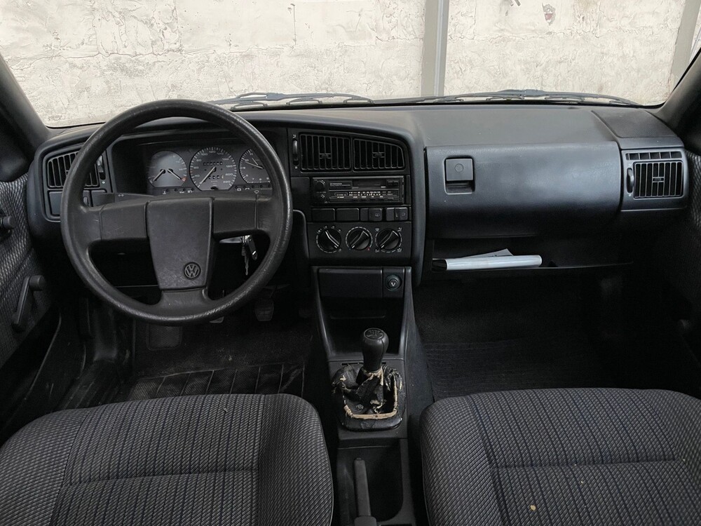 Volkswagen Passat 1.8 CL 90PS 1991 -Orig. NL-, ZJ-05-XG