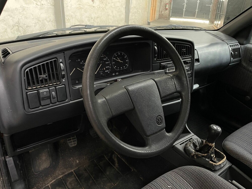 Volkswagen Passat 1.8 CL 90PS 1991 -Orig. NL-, ZJ-05-XG