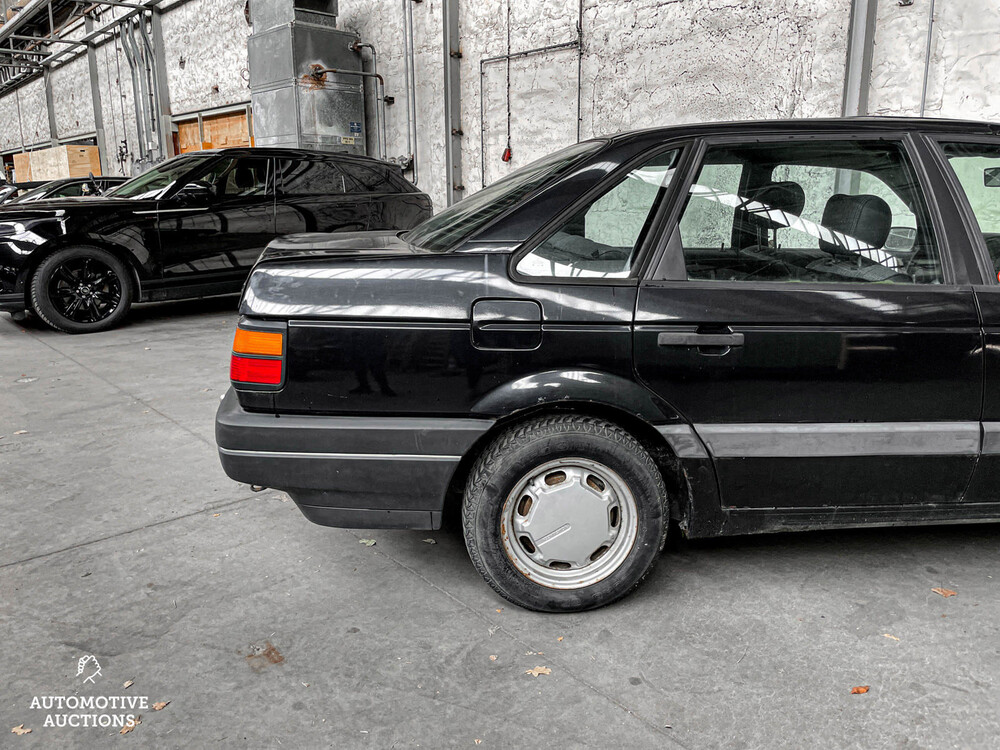 Volkswagen Passat 1.8 CL 90PS 1991 -Orig. NL-, ZJ-05-XG