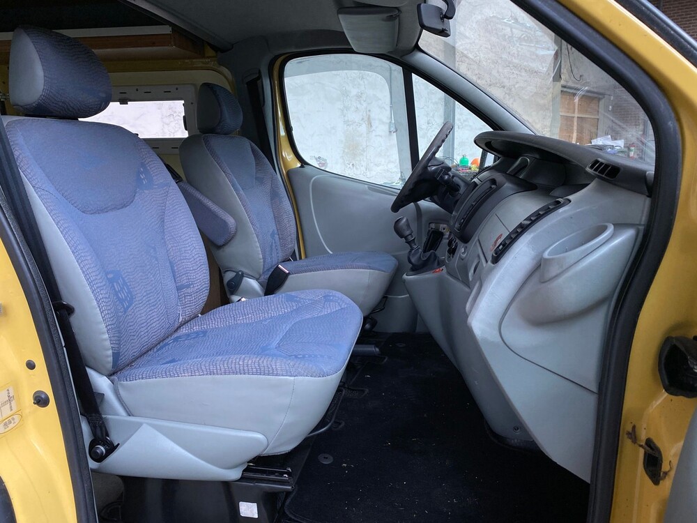 Renault Traffic Camper 101PS 2003, -Orig. NL-, 34-HD-1