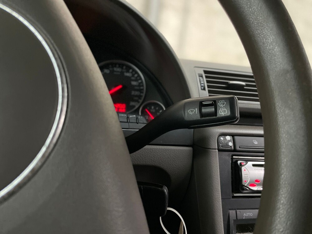 Audi A4 Avant 2.0 131hp 2002, 5-KXL-34 -Yountimer-