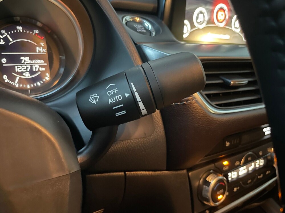 Mazda 6 2.0 SkyActiv-G 165 165hp 2019 -Orig. NL-, SB-727-H