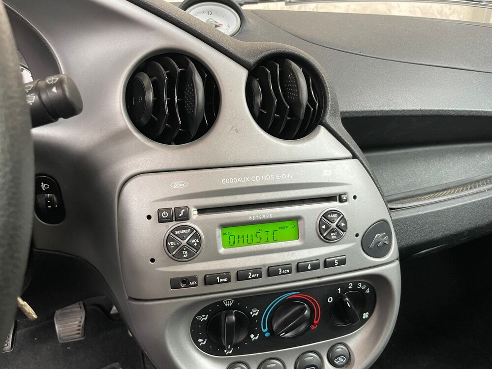 Ford Ka 1.3 Cool & Sound 60PS 2008 -Orig. NL-, 62-ZD-XS