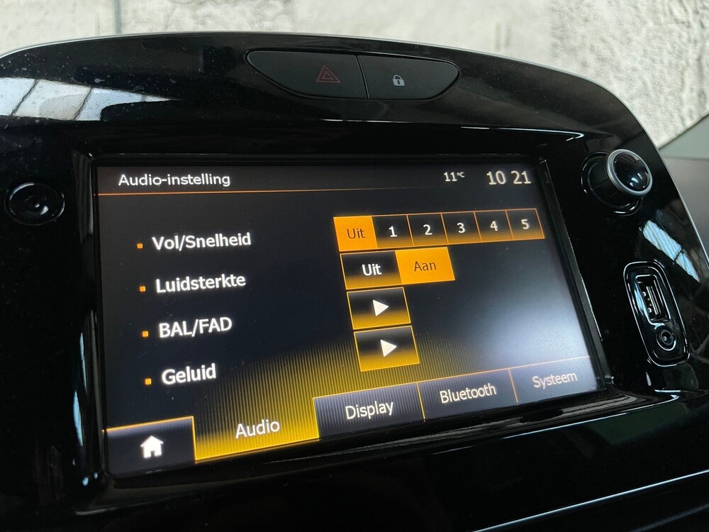 Renault Clio Kombi 1.5 Energy DCI 90 S&S Expression 90PS 2018 -Orig. NL-, TF-029-F