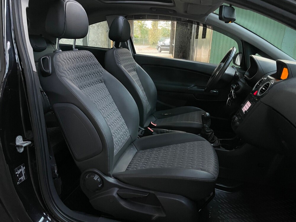 Opel Corsa OPC 1.6-16V T Color Edition 150PS 2011, G-495-DH