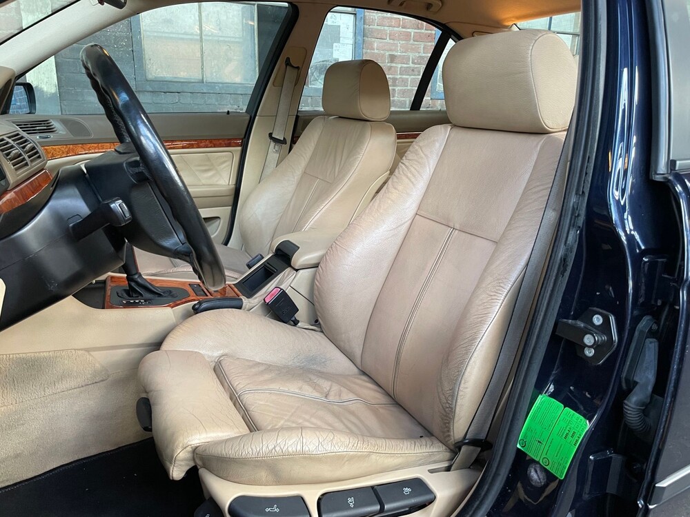 Alpina B10 V8 4.6 Sedan E39 340hp 1998 BMW 