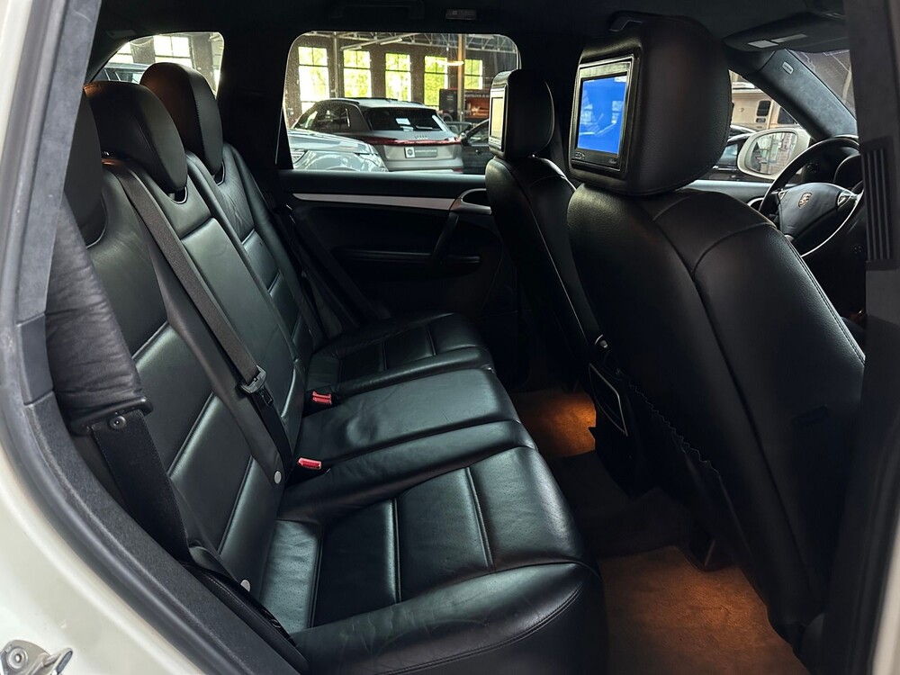 Porsche Cayenne Turbo 4.5 V8 450PS 2005 -Youngtimer-