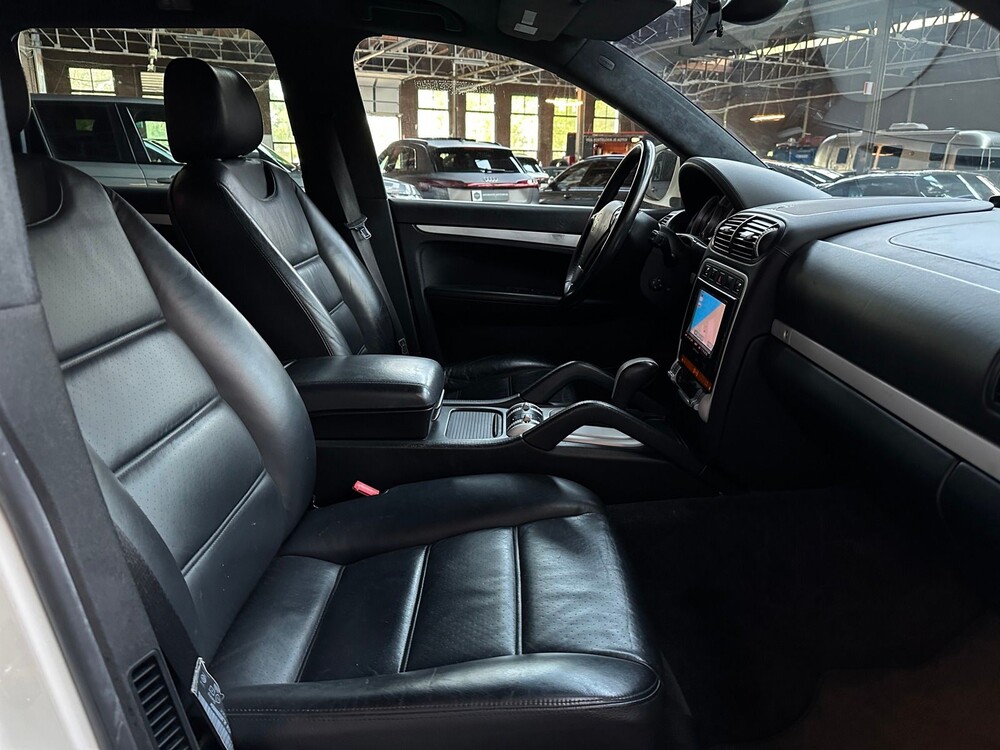 Porsche Cayenne Turbo 4.5 V8 450PS 2005 -Youngtimer-