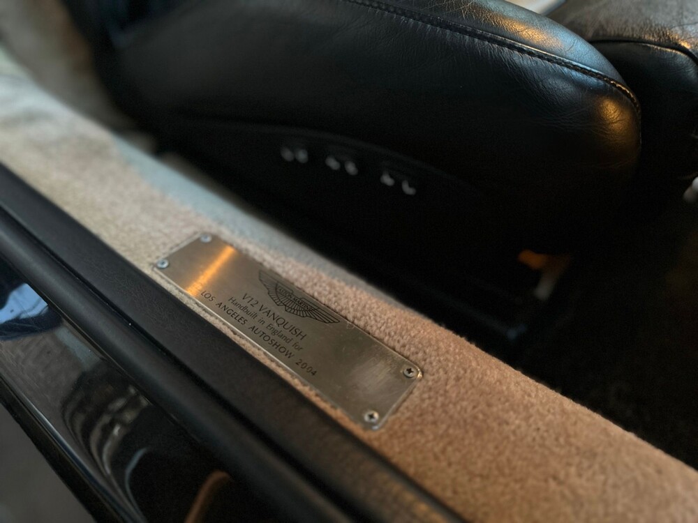 Aston Martin Vanquish 5.3 V12 460PS 2004 -Youngtimer-